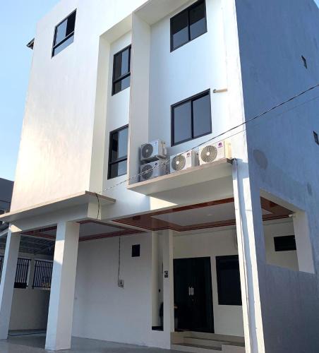 Semarang House | Kusuma Raya Guest House