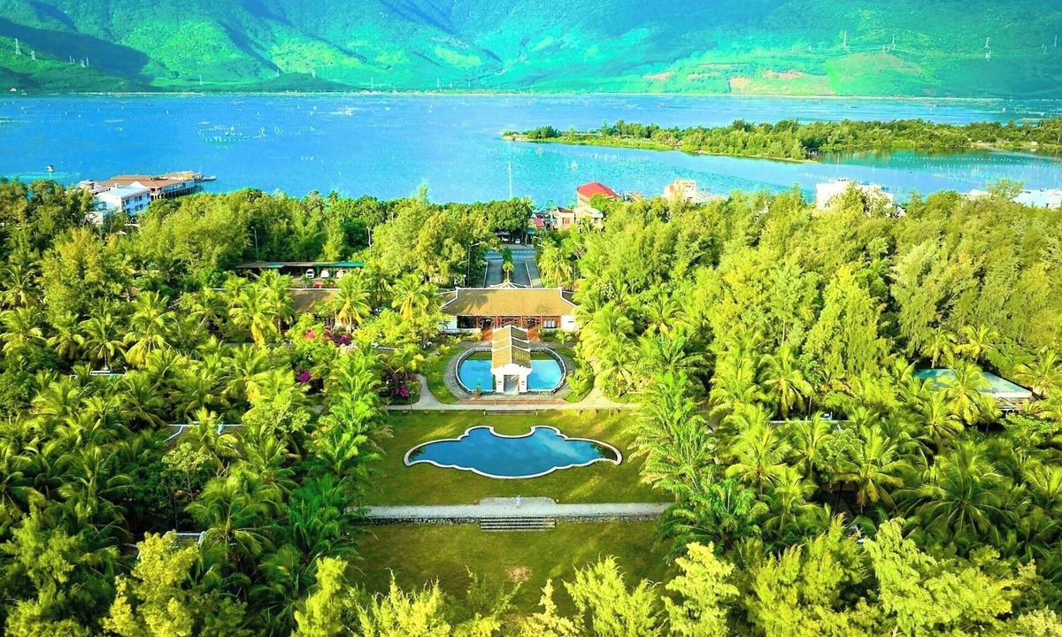 Lang Co Resort | Lăng Cô Beach Resort