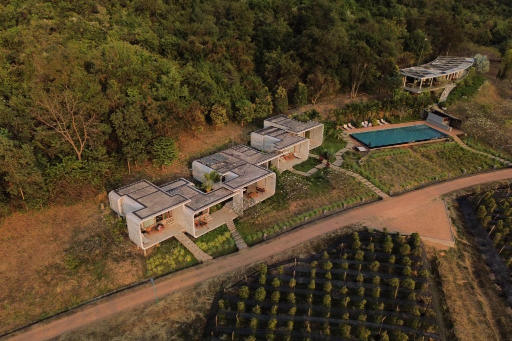 Kampot Bed & Breakfast | La Plantation Villa
