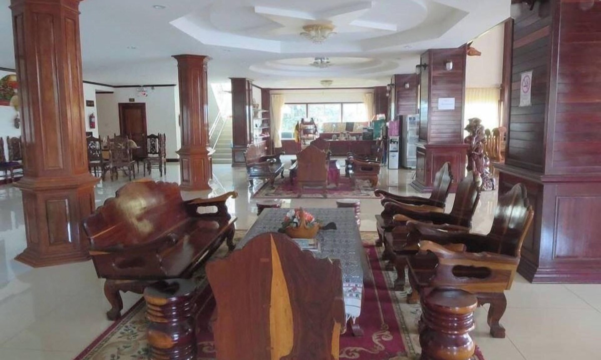 Pakse Hotel | Ladtana Phetarmonchai Hotel