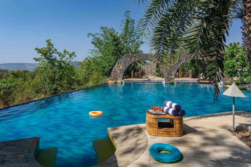 Wadgaon Villa | Lake View Forest Retreat, Kamshet