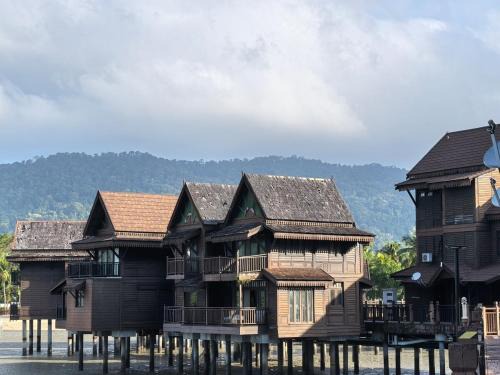 Kuala Teriang Apartment | Langkawi Lagoon Floating Resort 03