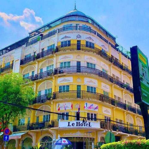 Daun Penh Hotel | Le Grand Palais Hotel
