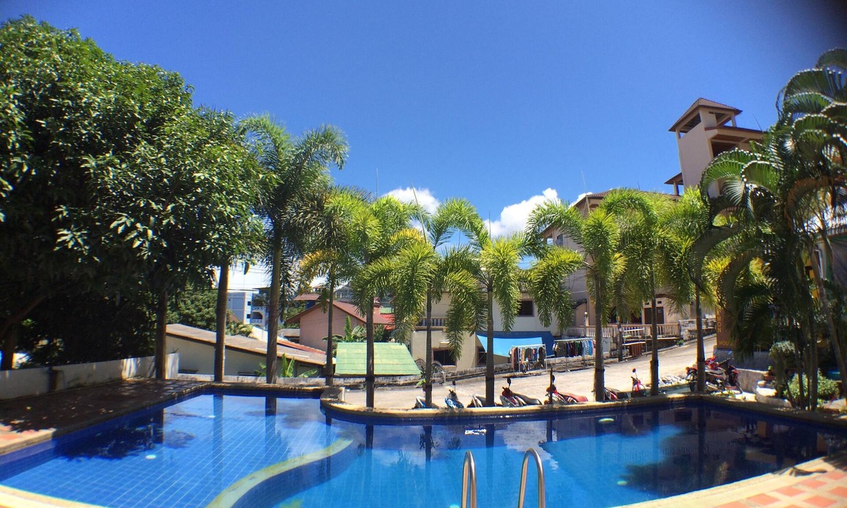 Nanai Road Hotel | Lemon House