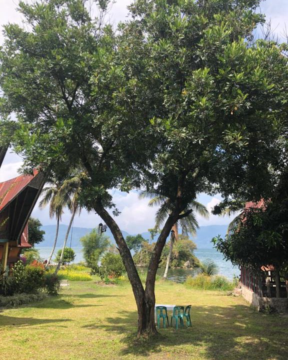 Ambarita House | Leokap Homestay