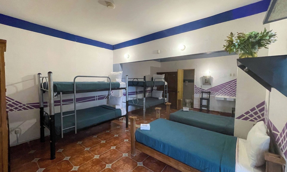 Historic Centre House | Located in downtown Morelia, 4 blocks from the imposing Cathedral.