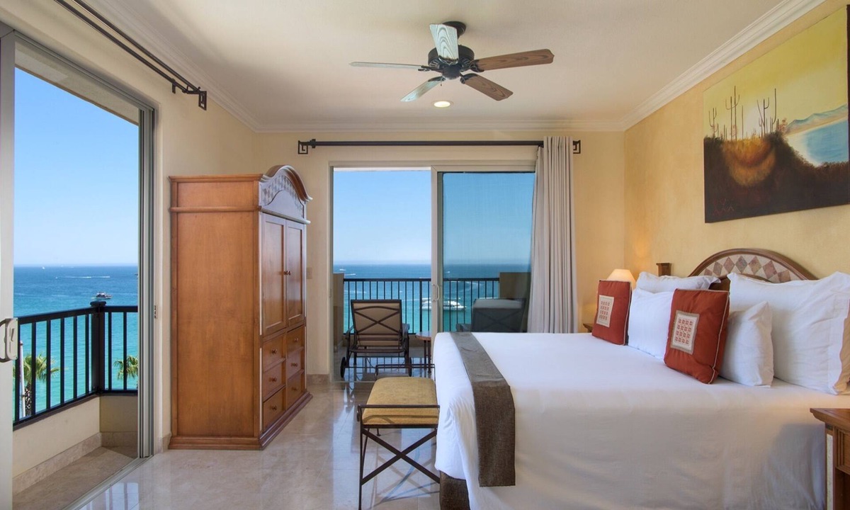 Santa Rosa Resort | Located on the Pristine Medano Beach