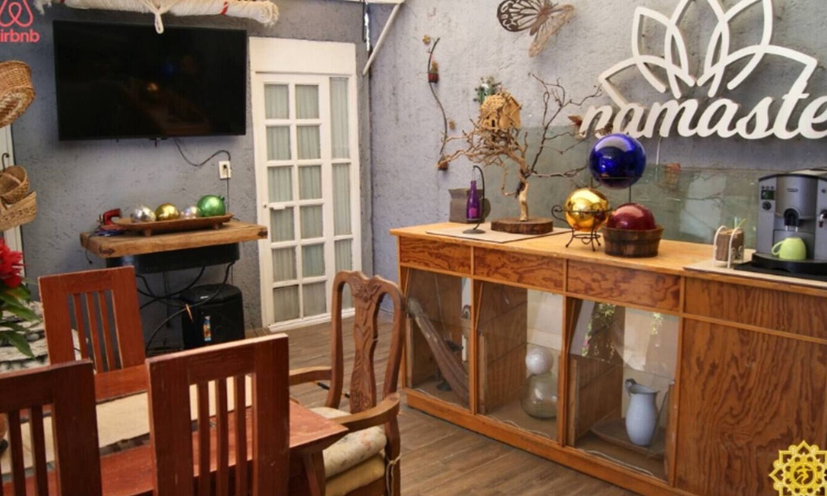 Escandon Apartment | Loft & Terrace Central, Safe, Condesa/Roma/WTC, kitchenette, Hi-Wifi, Get to know us