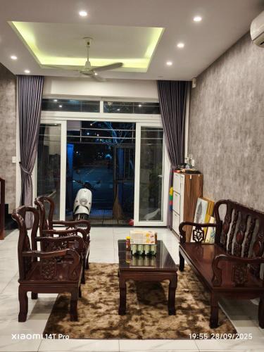 Duc Hoa Villa | Long homestay A3-25
