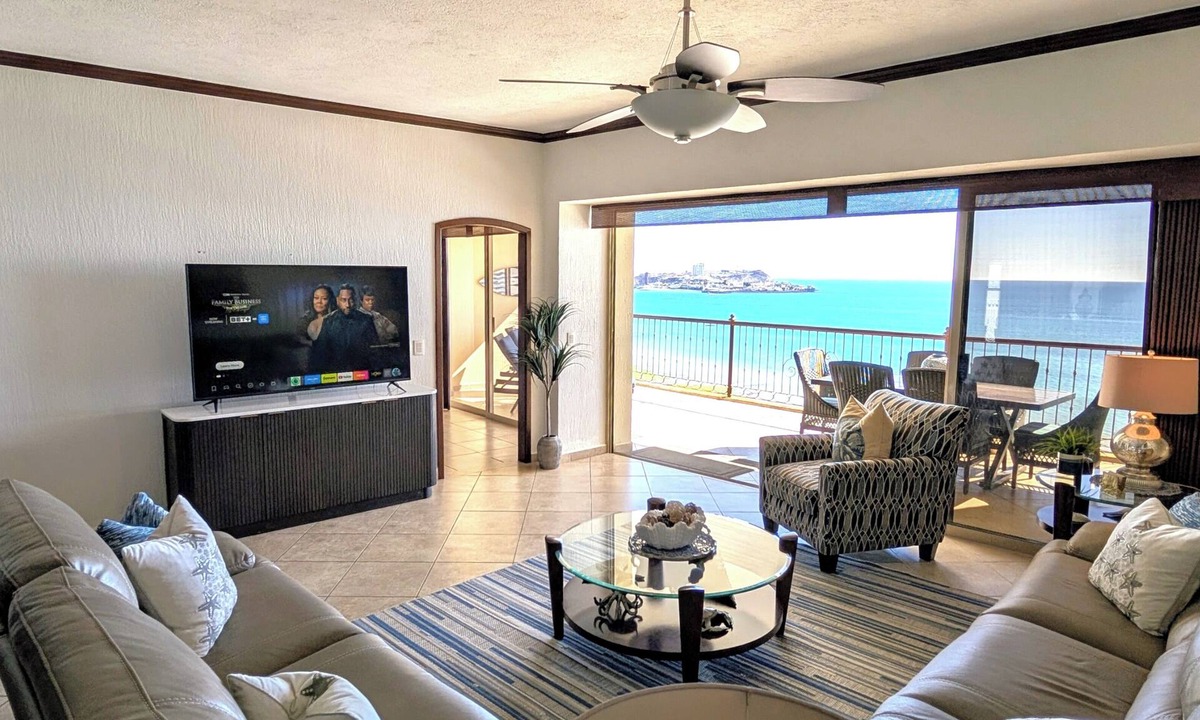 Bella Vista Condo | Luxe Beachfront 2BR Condo - Stunning Views & Premium Upgrades - Recently Updated
