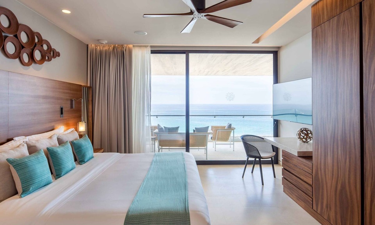 San Jose del Cabo Condo | Luxury 1 Bedroom Residence at The Club at Solaz