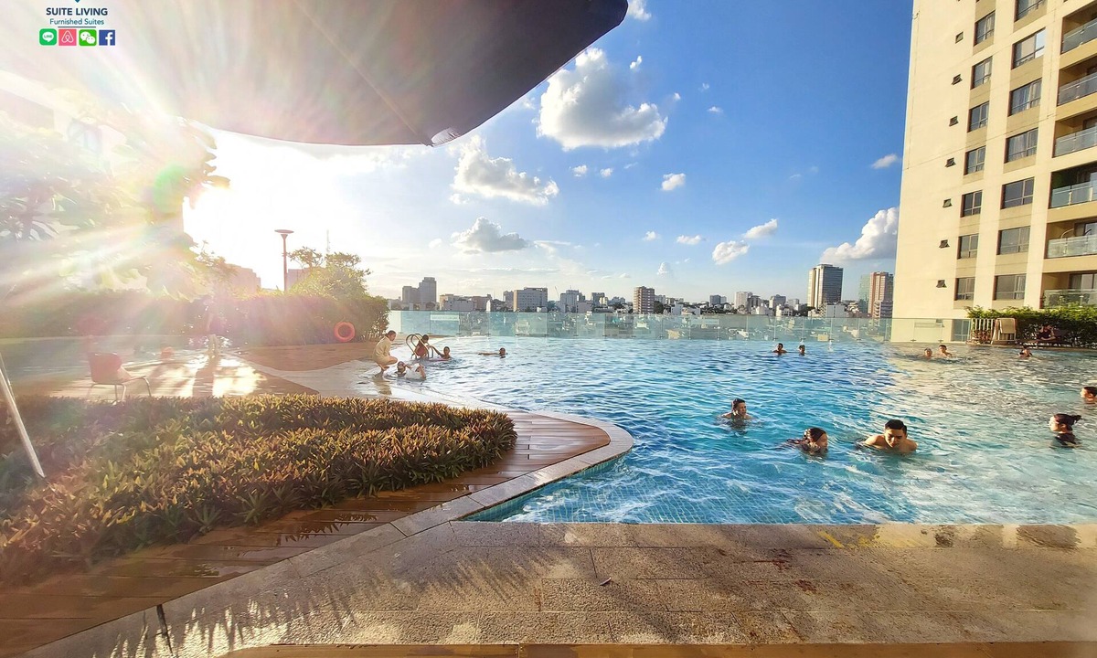 District 4 Apartment | Luxury The Goldview - Spacious 2 Bedroom Apartment Free Gym, Pool, Netflix