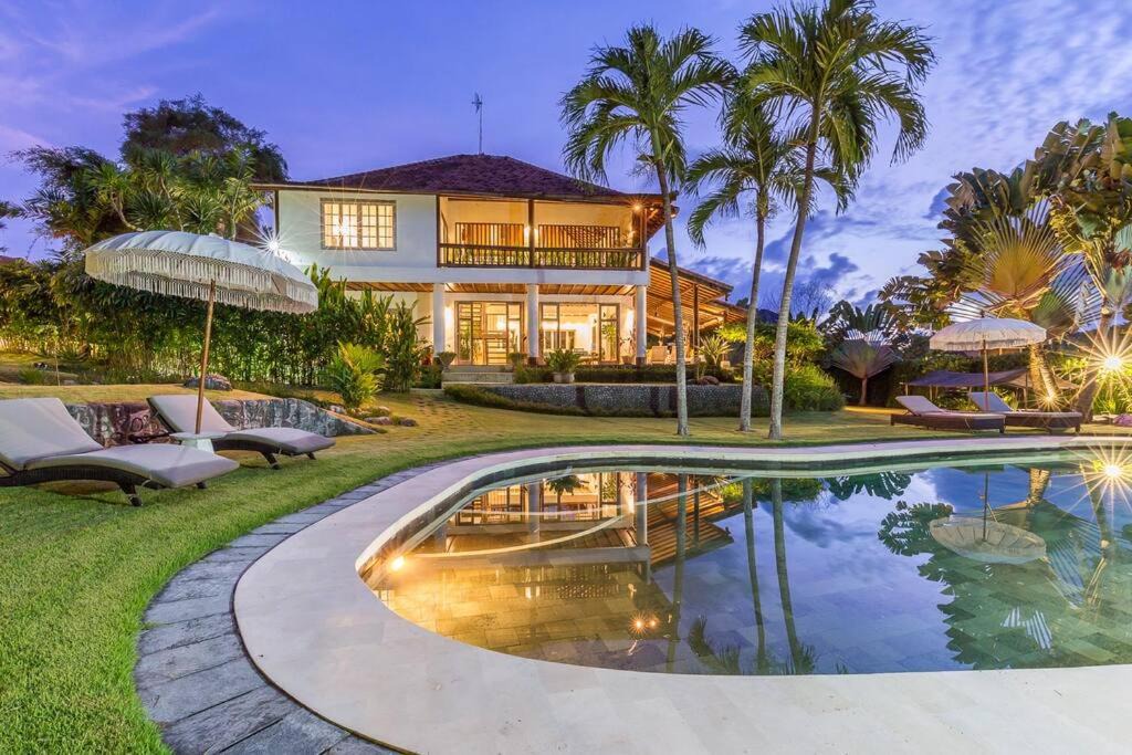Umalas Villa | Luxury Villa Angsa Canggu