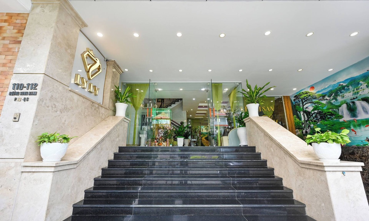District 6 Hotel | Ly Ly Hotel