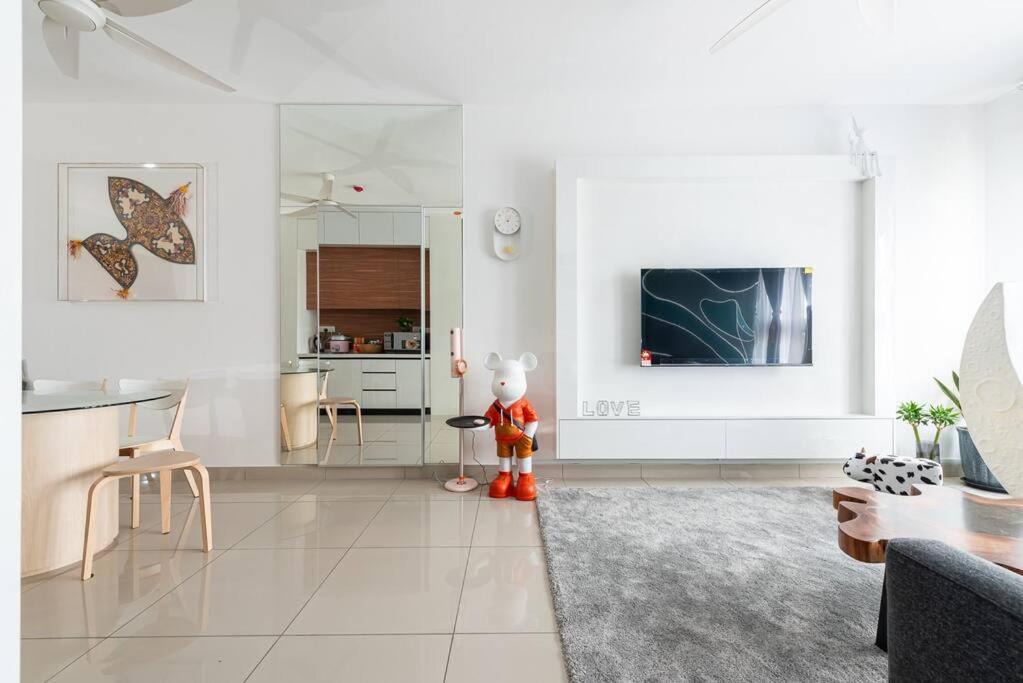 Taman Pertama Apartment | M Vertica Kuala Lumpur by HLG Re