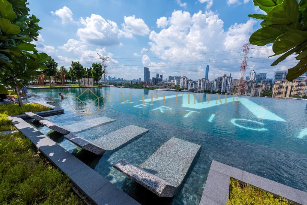 Taman Pertama Apartment | M Vertica Premier Suites Kuala Lumpur