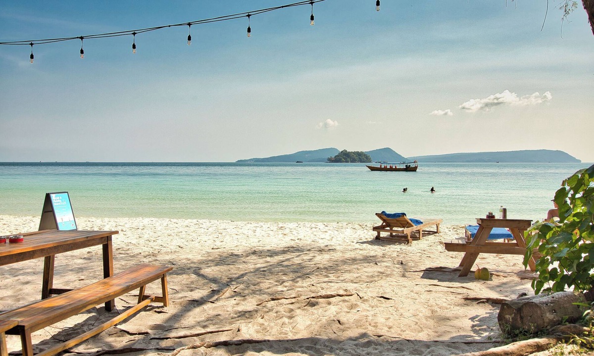Koh Rong Hostel | Mad Monkey Koh Rong