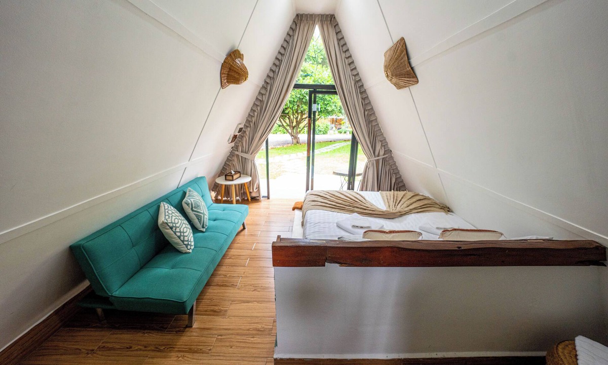 Kampot Resort | Madam Sweet Resort