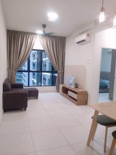 Bandar Tun Razak Apartment | Majestic Maxim Cozy Family House