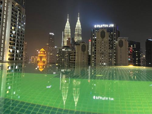Kuala Lumpur City Centre Apartment | Majestic Residence square view KL