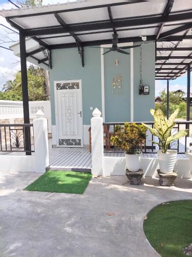 Central Seberang Perai House | Makwan Homestay D