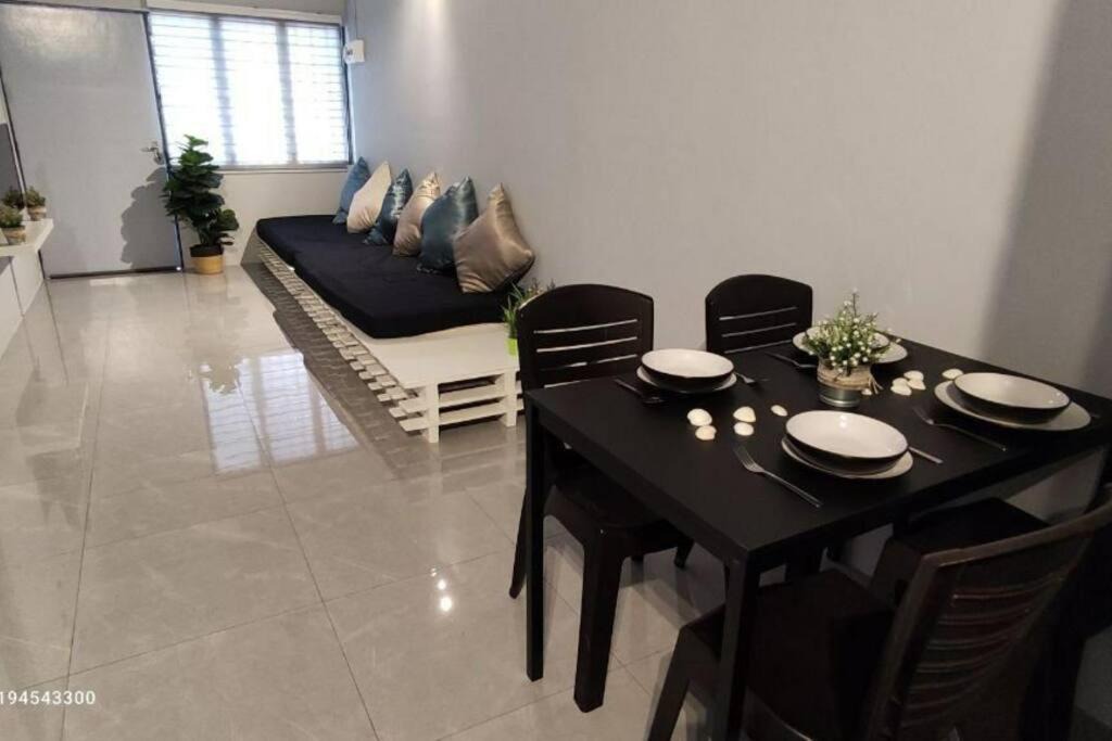 Ipoh House | Margosa Botani Ipoh Homestay 3BR by Grab A Stay