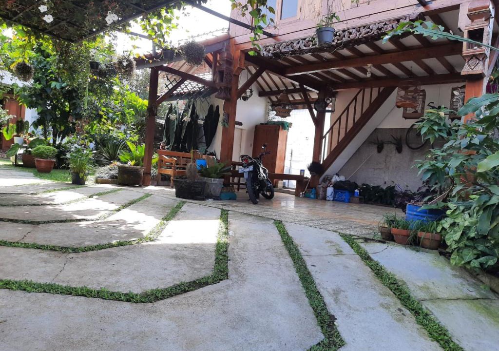 Lembang Villa | Marty's Ethnic Villa