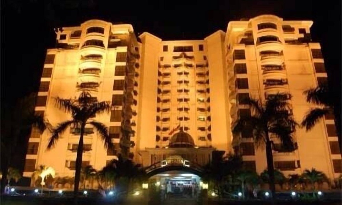 Kuah Condo | May Condo