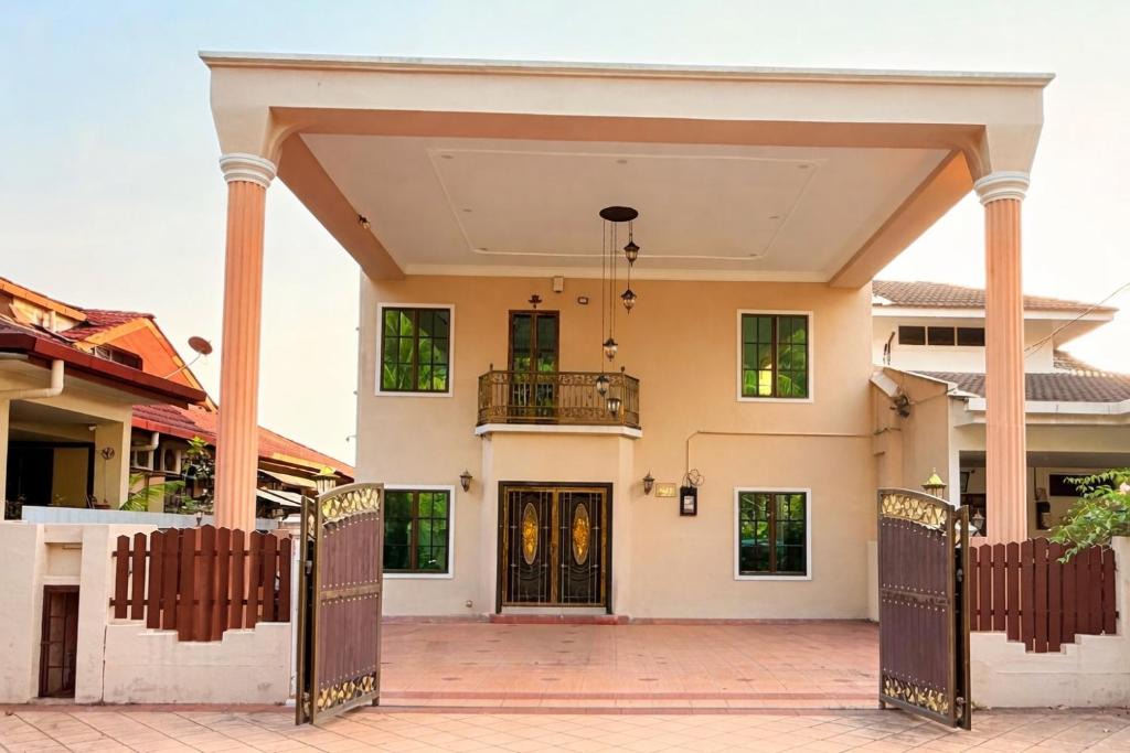 Hulu Kinta House | Megrram Homestay Ipoh-entire bungalow for 32 pax