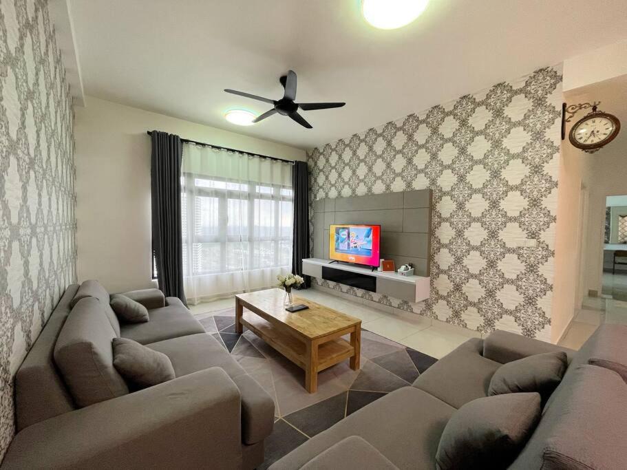Medini Apartment | Meridin Medini by Antlerzone