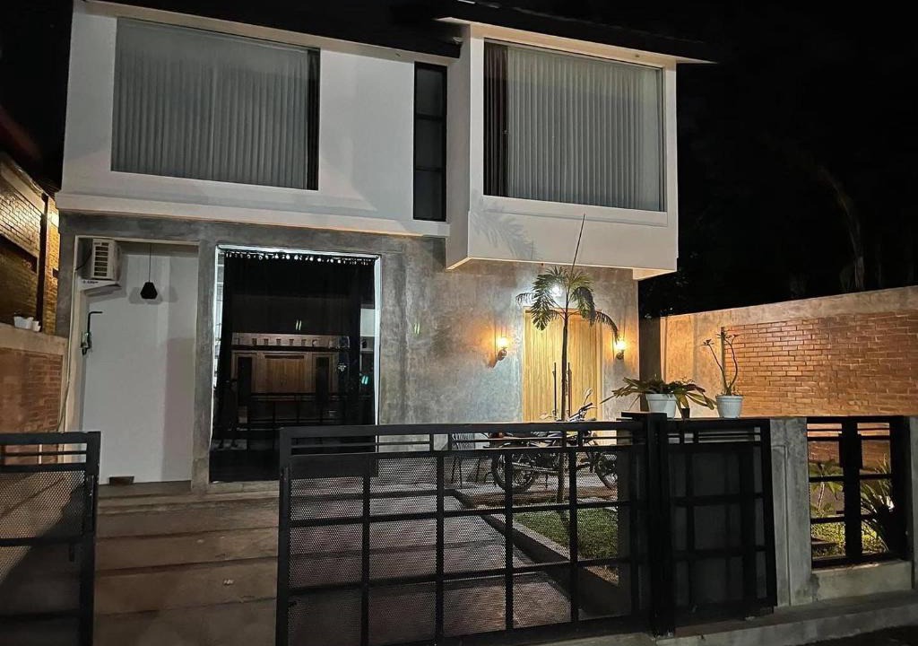 Pleret House | Migunani Villa