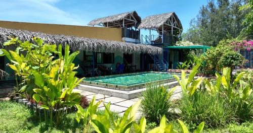 Binh Son House | Minh Beach House Chau Tan
