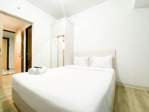 Jatingaleh Apartment | Minimalist and Cozy 1BR The Alton Apartment By Travelio