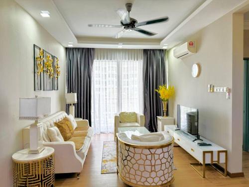 Sungai Buloh Apartment | Minumum 4days 3BR at PJU 10 DamansaraDamai