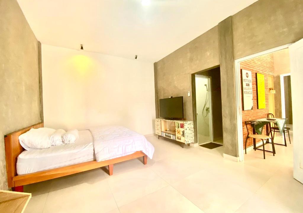 Colomadu Villa | Miracle Villa Solo