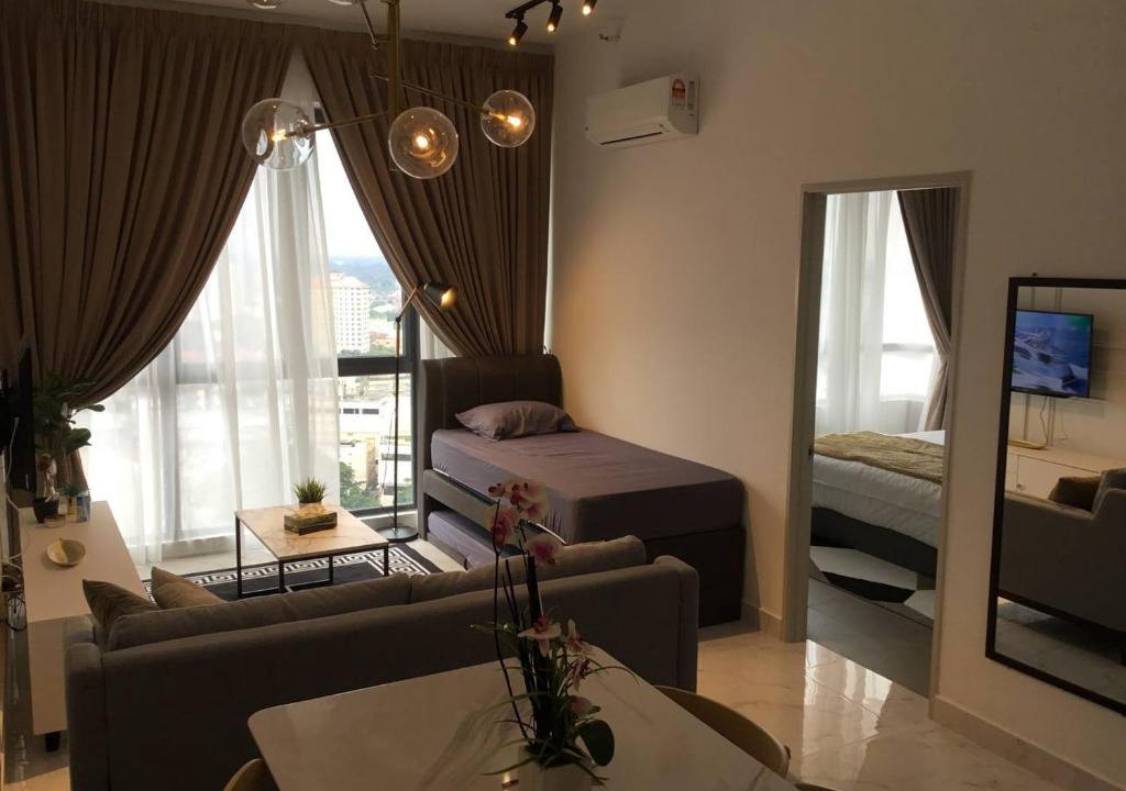 Bandar Kota Bharu Apartment | Mizrai Troika Homestay with Kota Bharu city view
