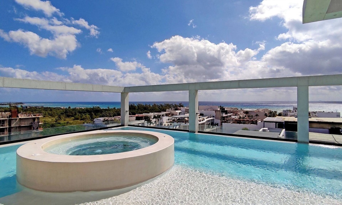 Zazil-ha Condo | Modern 2 Story Beach Loft w/Rooftop Pool + Ocean Views