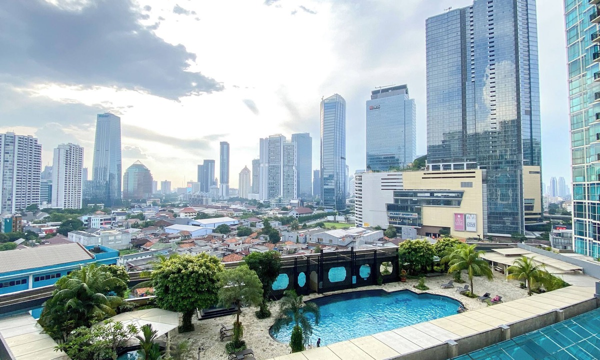 East Kuningan Apartment | Modern Look And Comfy 3Br Apartment Bellagio Residence