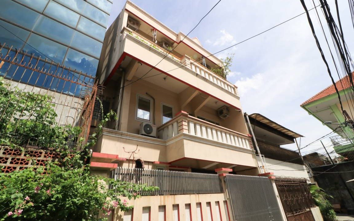 Gambir House | Motel ∙ 8 guests