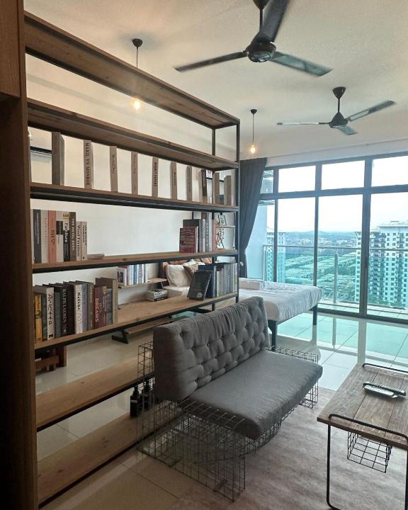 Taman Mount Austin Apartment | Mount Austin Lake View