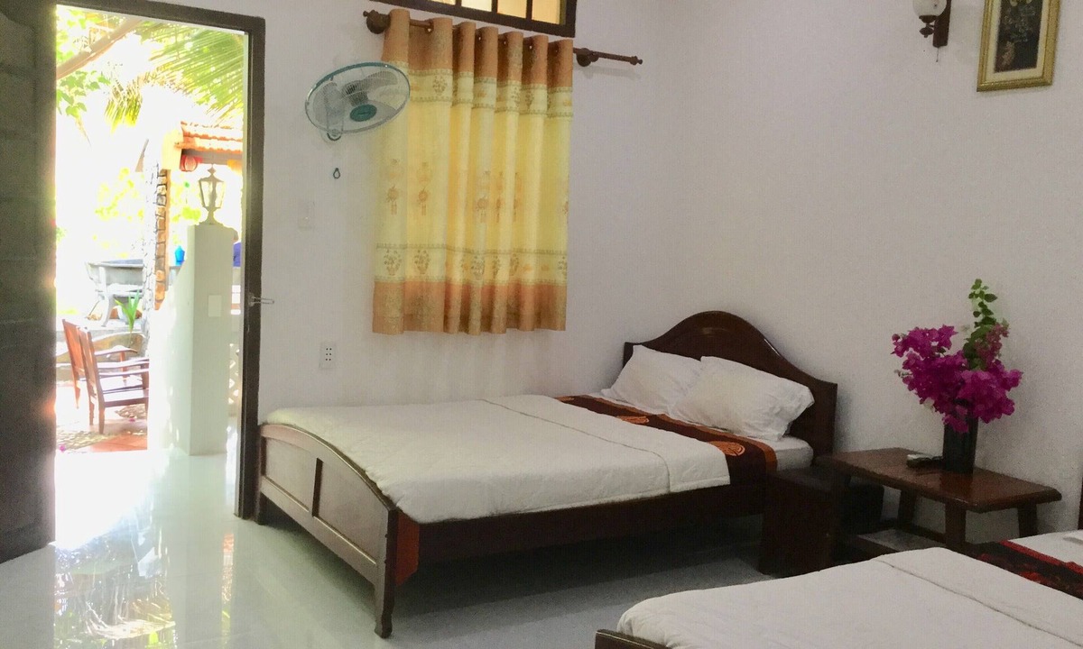 Suoi Nuoc Beach Hotel | Mui Ne Village Resort