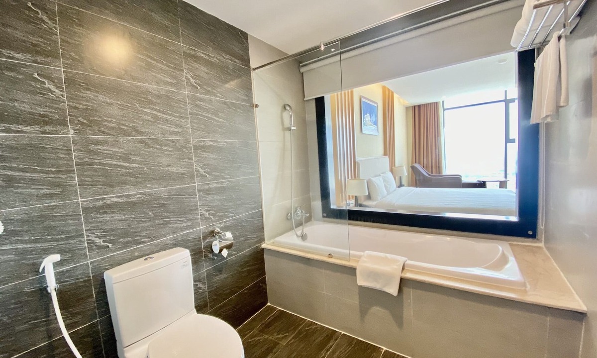 Buon Ma Thuot Hotel | Muong Thanh Luxury Buon Ma Thuot