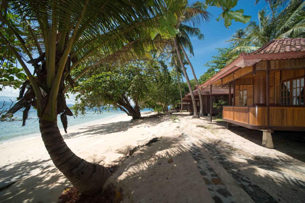 Bangka Island Resort | Murex Bangka Dive Resort