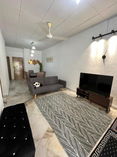 Ijok House | Mus Lim Homestay Aqil Bandar Puncak Alam