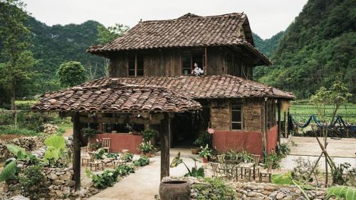 Quang Uyen House | Nùng Indigo