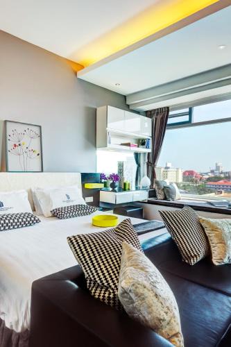 Chamkar Mon Hotel | Naki Suites @ Silvertown
