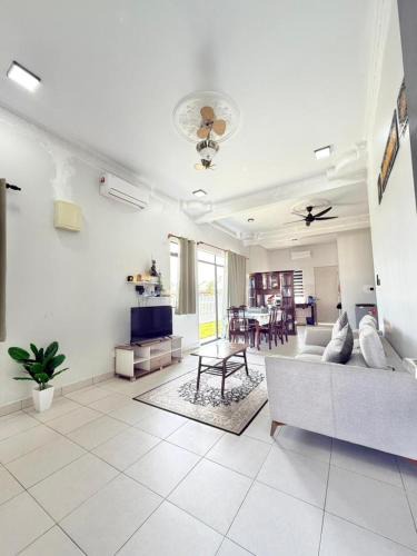 Banting House | Nang Wetan Homestay