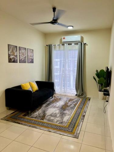Ijok Apartment | Nazhan Homestay Puncak Alam with Swimming Pool Musllim Only