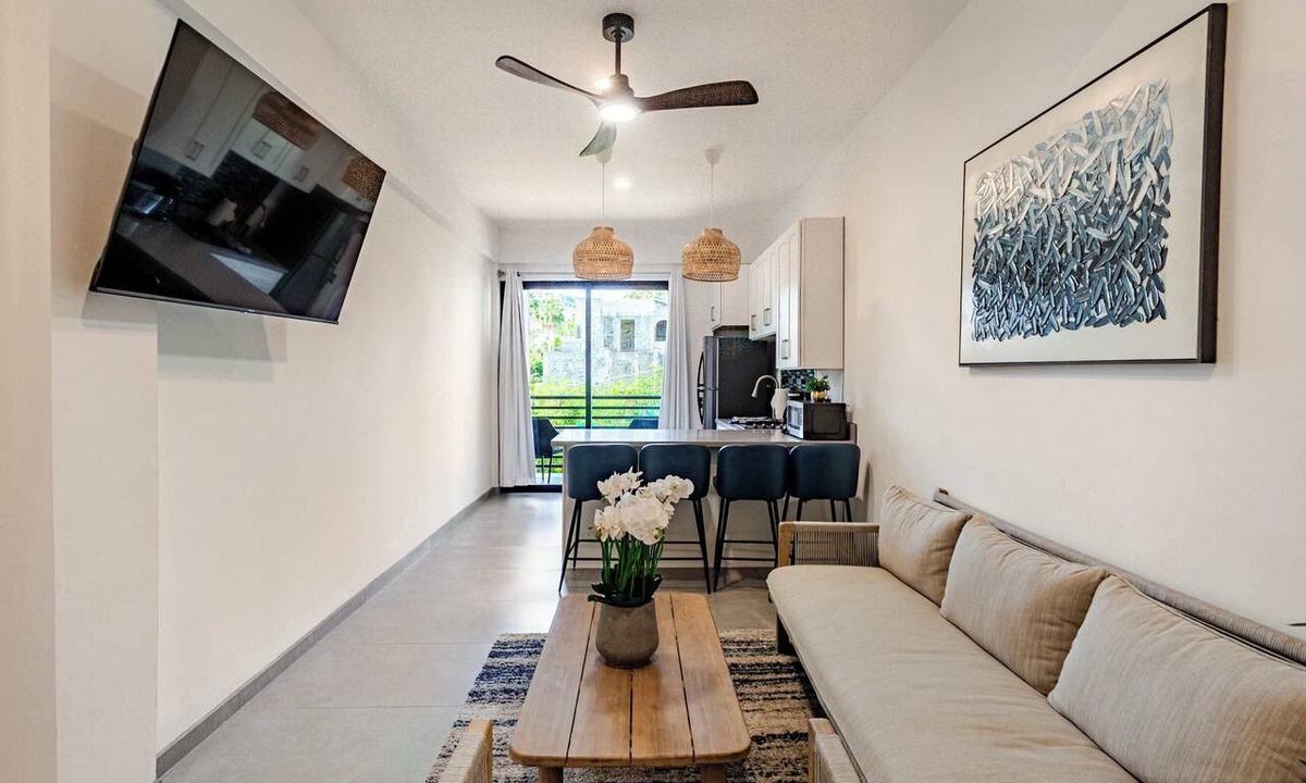 Centro Apartment | NEW 2BR Apartment | Walk to Marina & Downtown