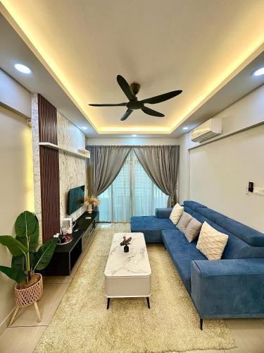 Tebrau Apartment | New! Cozy Cottage 3BR Suite - Austin Height 10pax
